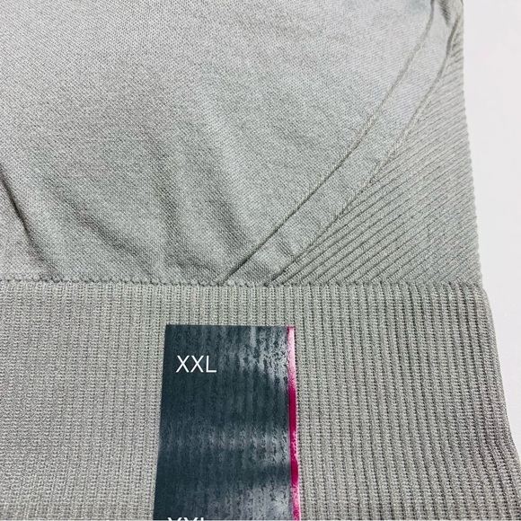 ALL In Motion Medium Support Seamless Racerback Sports Bra - Picture 4 of 7